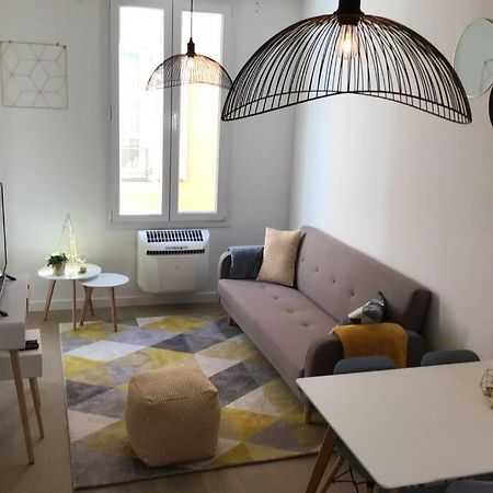 Appartement 2 Chambres Refait A Neuf, Climatise, A 2 Min De La Mer Nice Ngoại thất bức ảnh