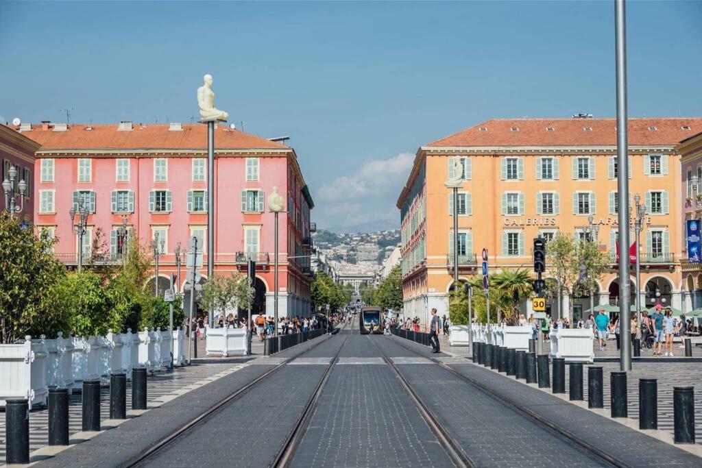 Appartement 2 Chambres Refait A Neuf, Climatise, A 2 Min De La Mer Nice Ngoại thất bức ảnh
